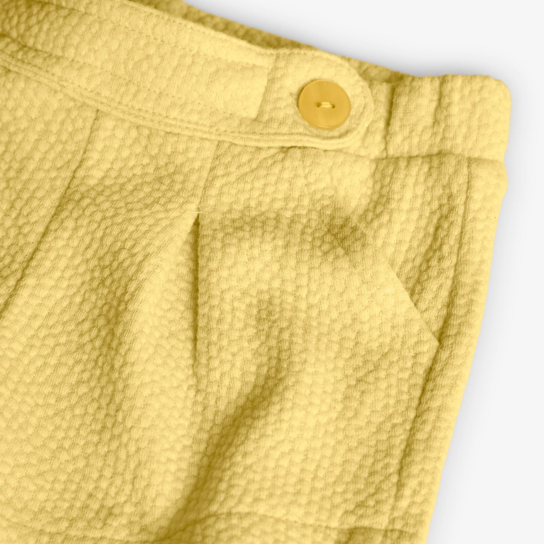 Knitted shorts  in yellow
